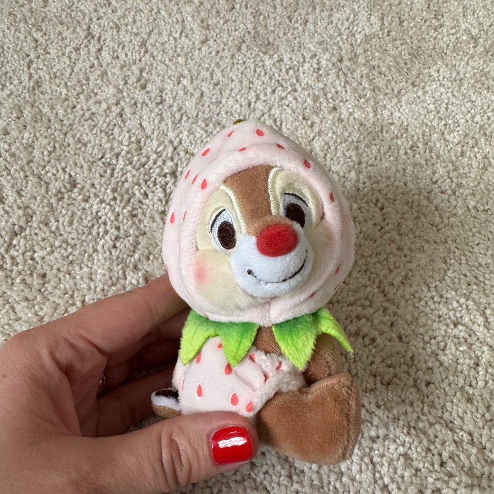 Disney Strawberry Dale Keychain – SOLD OUT – Rare Collector Item - Picture 2 of 7